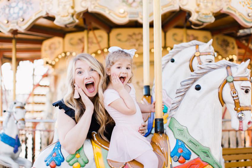 photographe famille seance mere fille tour eiffel carrousel anniversaire paris